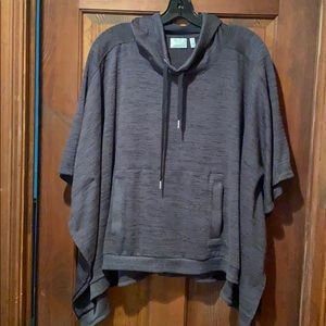 Athelta poncho w good. EUC